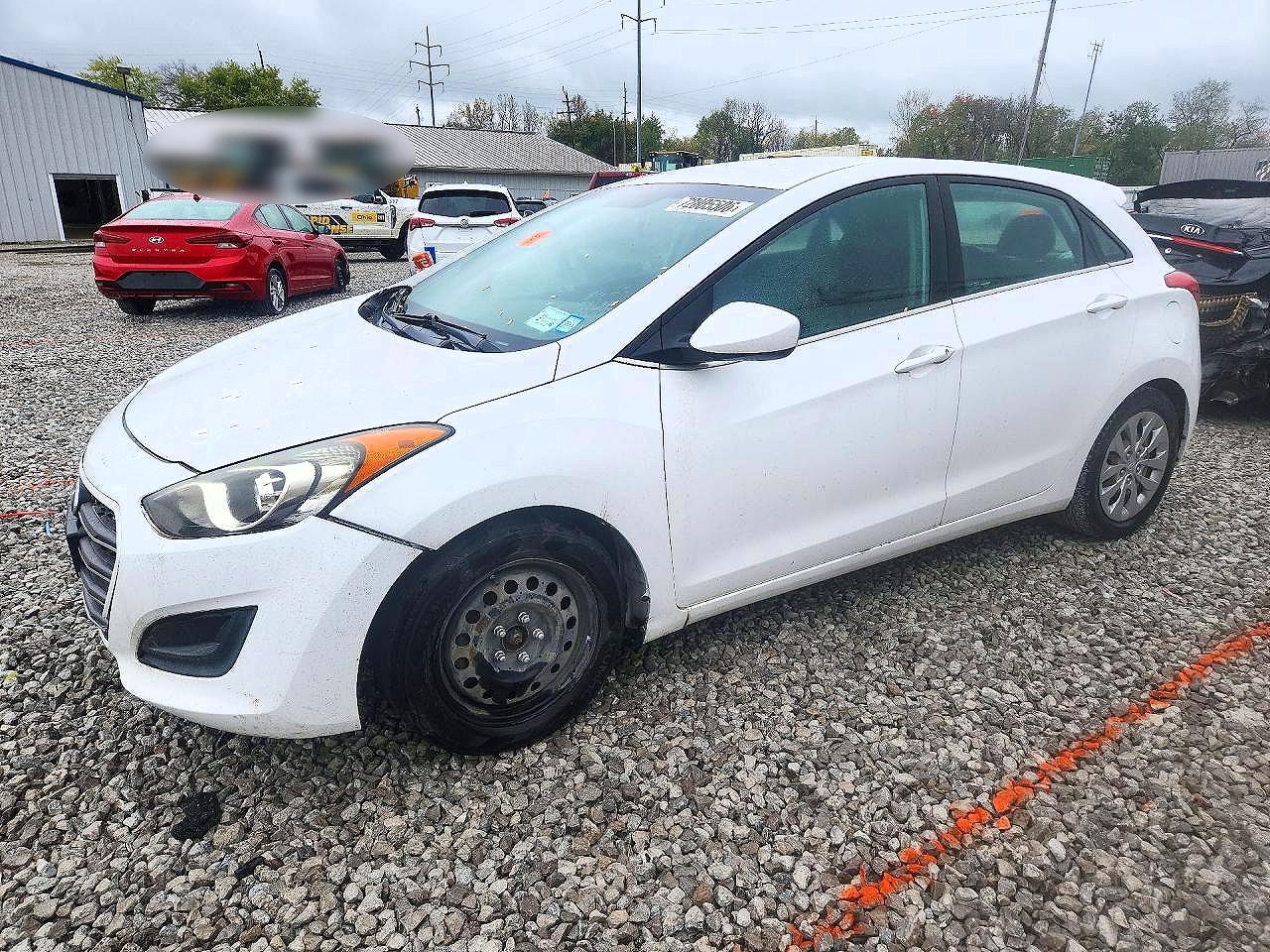 2017 HYUNDAI ELANTRA GT BASE  