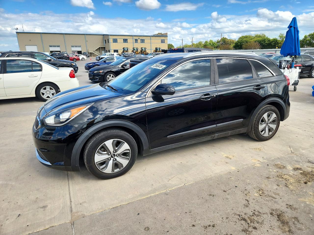 2019 KIA NIRO LX  