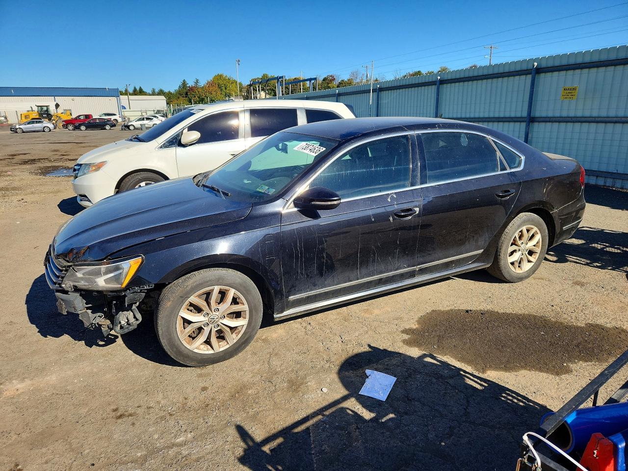 2017 VOLKSWAGEN PASSAT S  