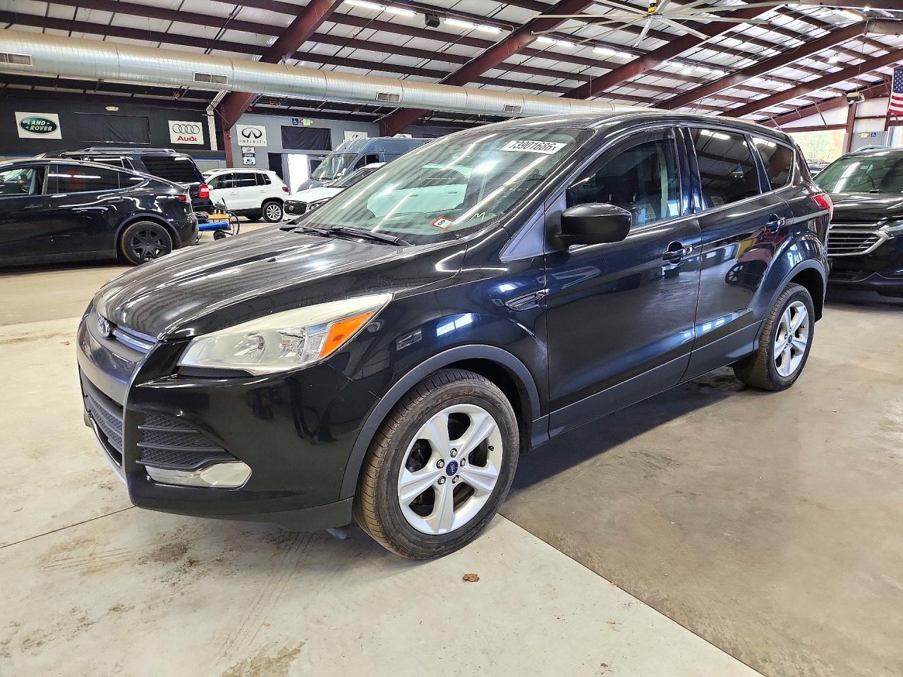2015 FORD ESCAPE SE  