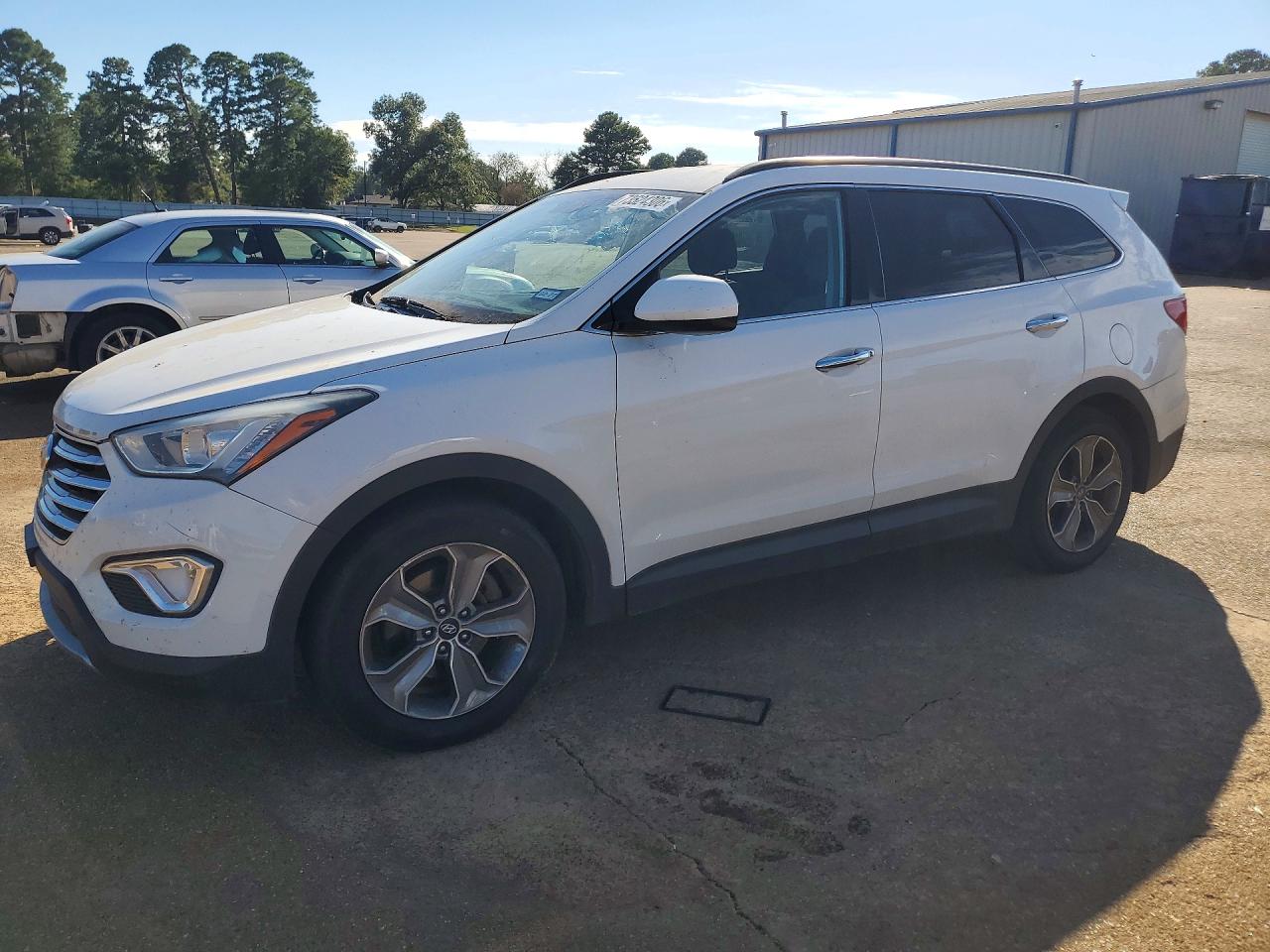 2016 HYUNDAI SANTA FE SE  