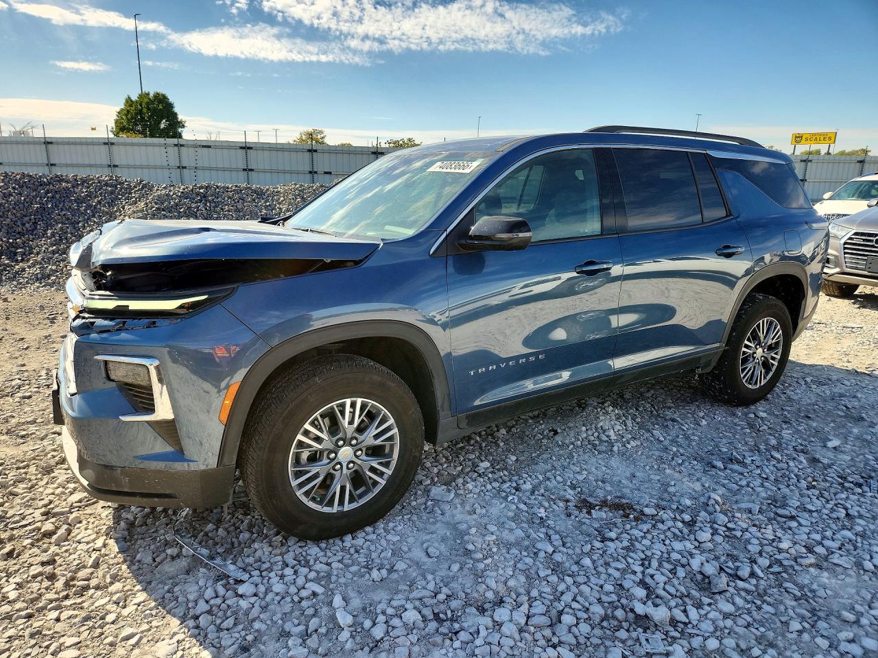 2025 CHEVROLET TRAVERSE LT  