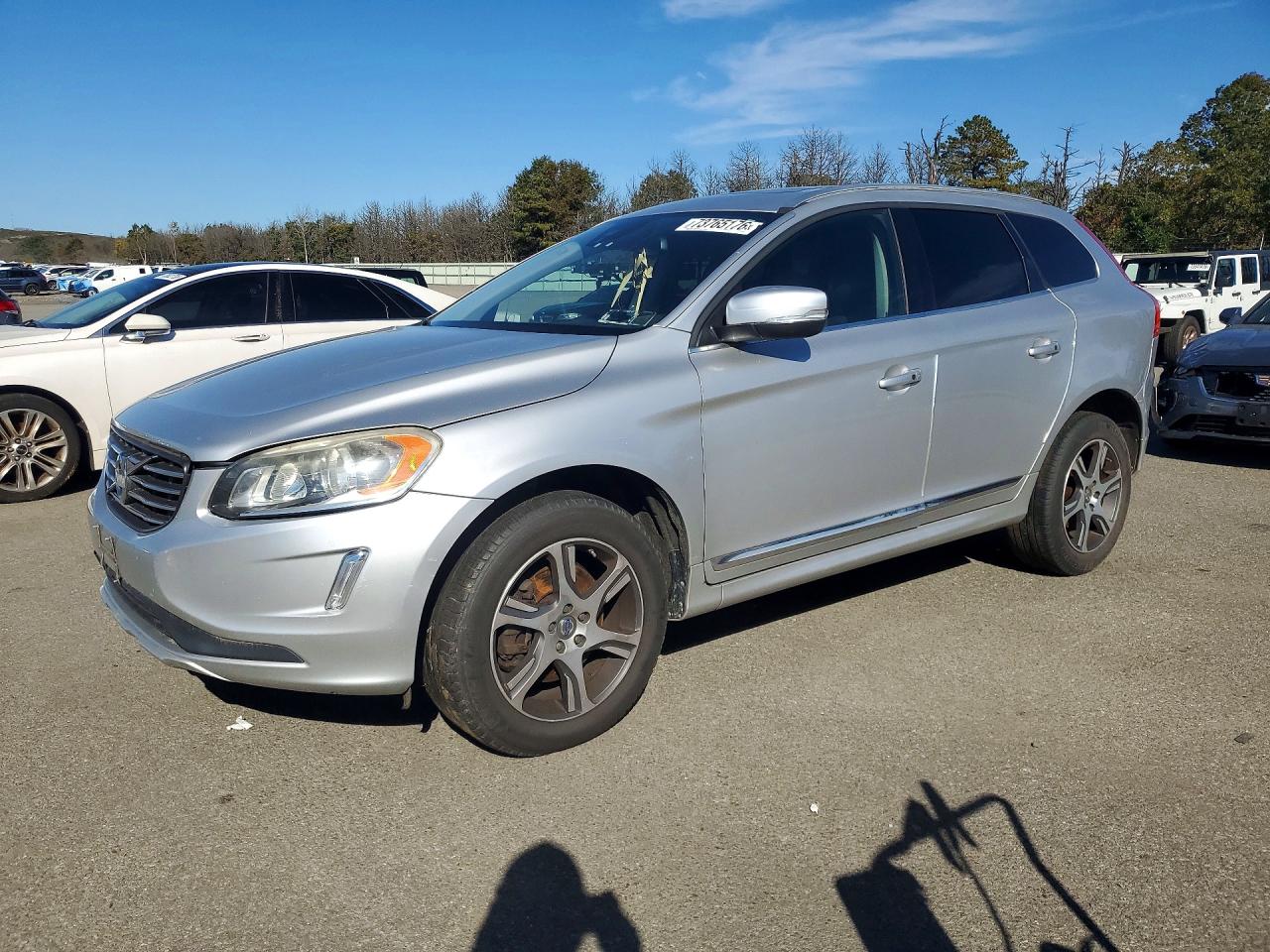 2014 VOLVO XC60 T6  