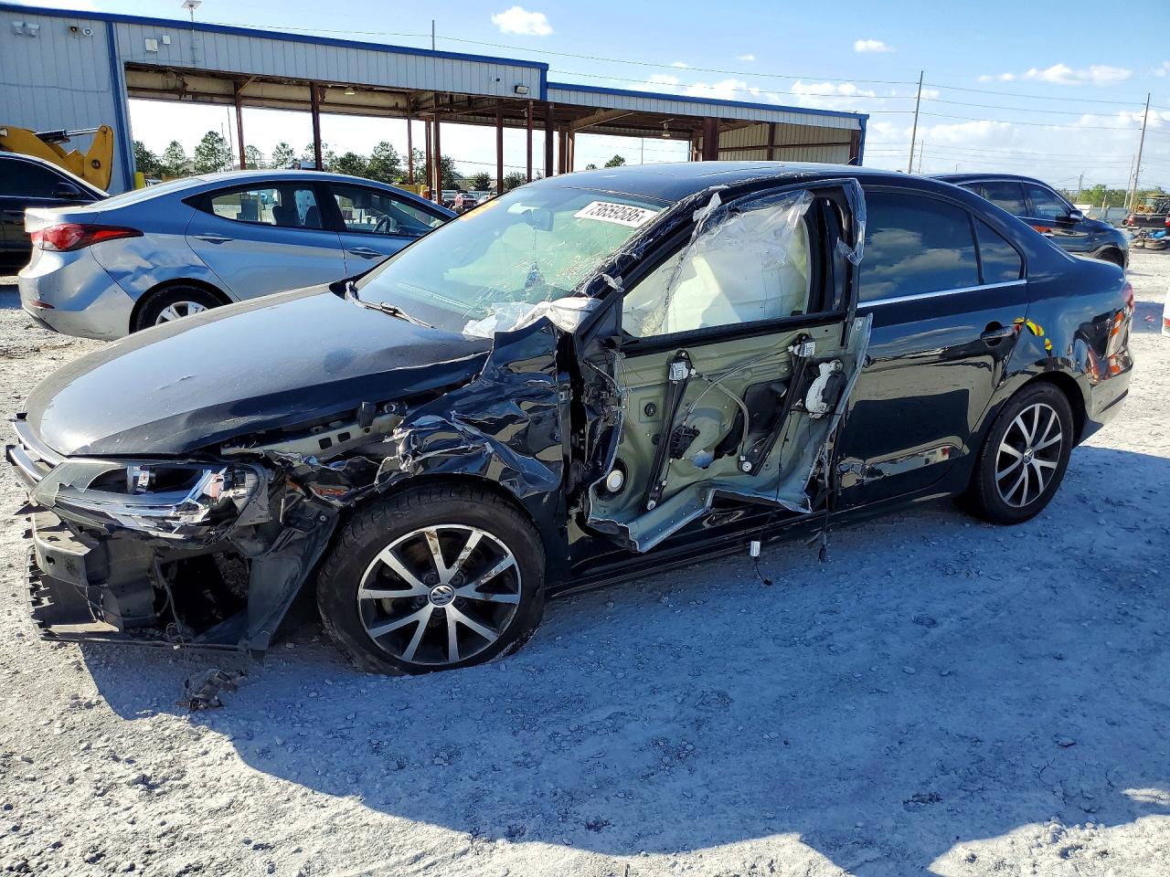 2017 VOLKSWAGEN JETTA SE  