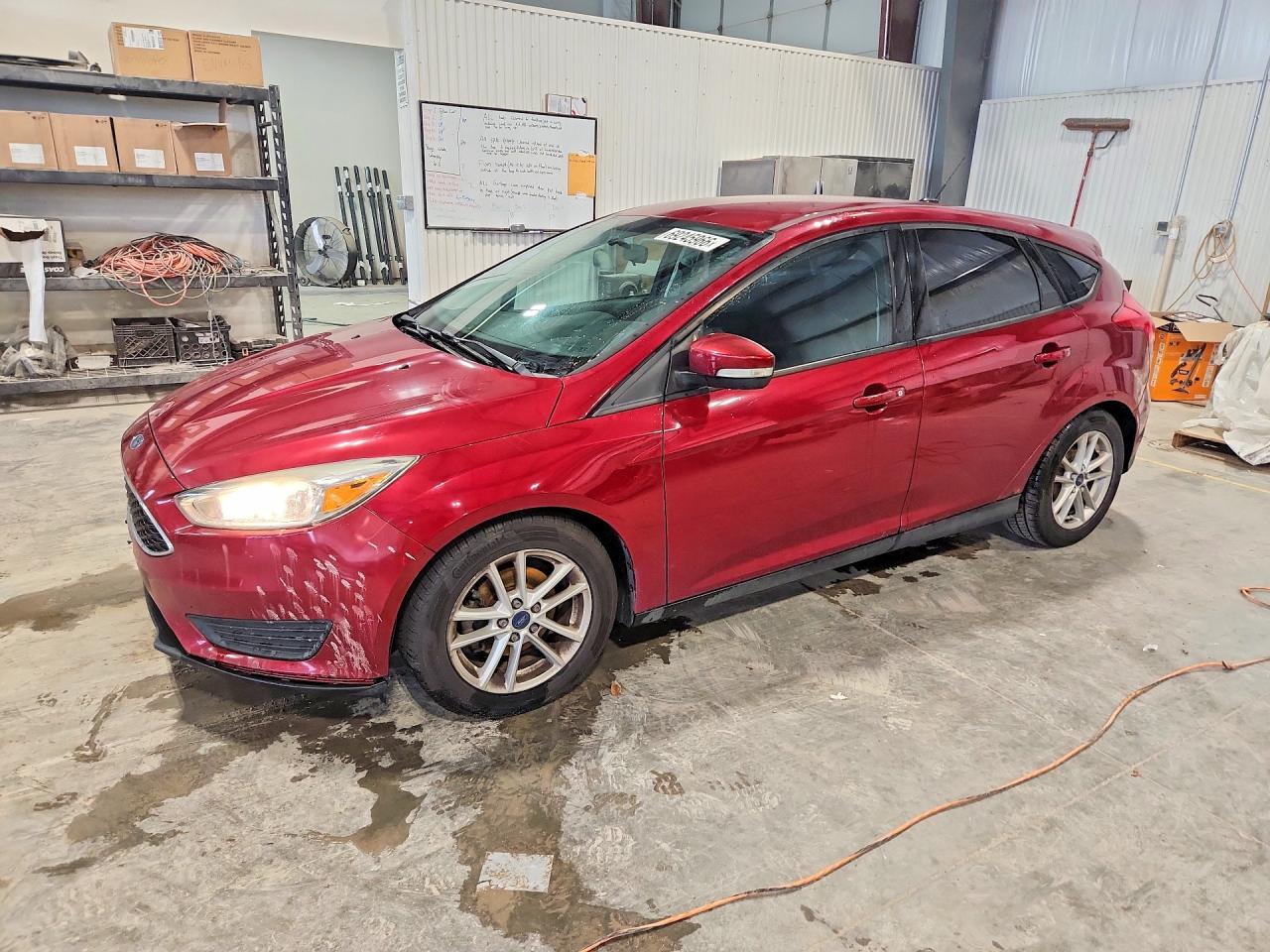 2015 FORD FOCUS SE  