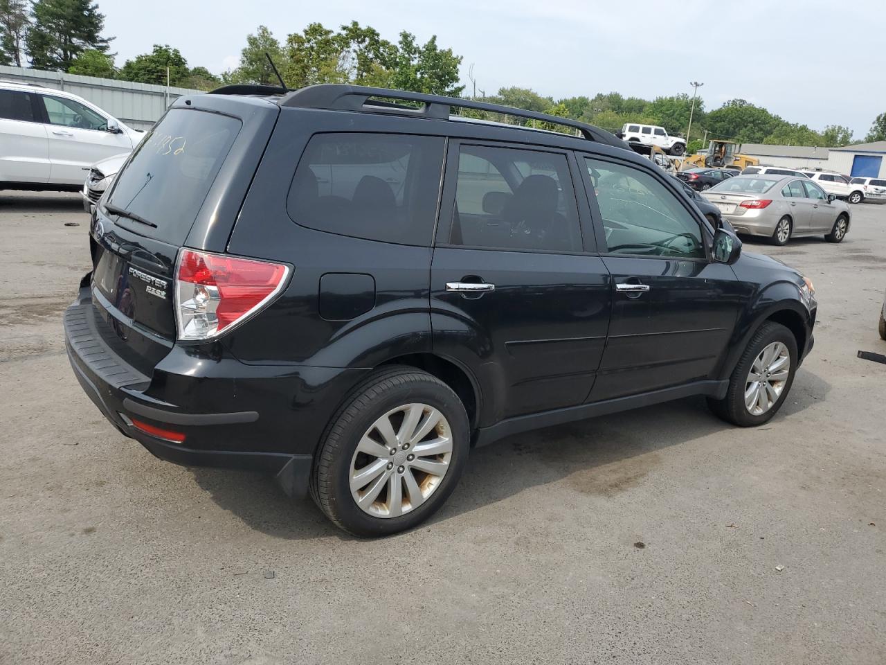 2013 SUBARU FORESTER 2.5X PREMIUM