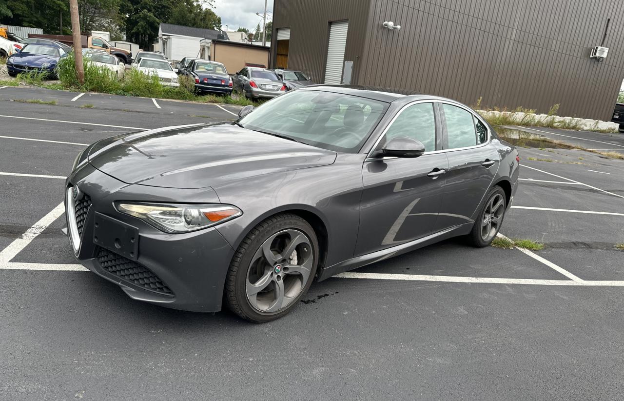 2017 ALFA ROMEO GIULIA TI Q4