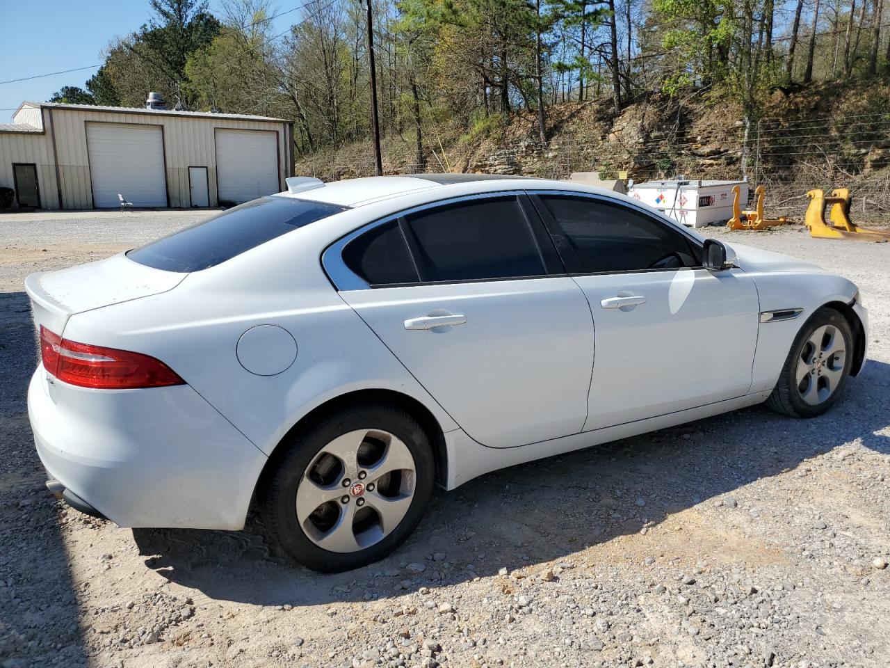 2018 JAGUAR XE 