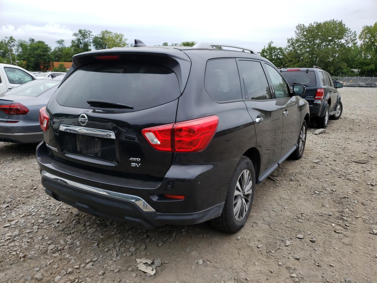 2019 NISSAN PATHFINDER S