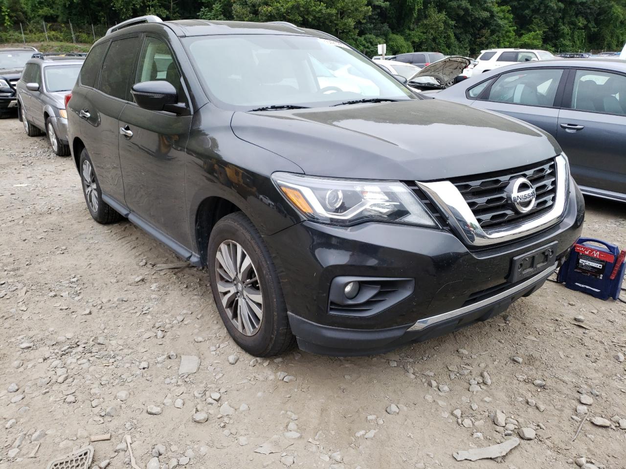 2019 NISSAN PATHFINDER S