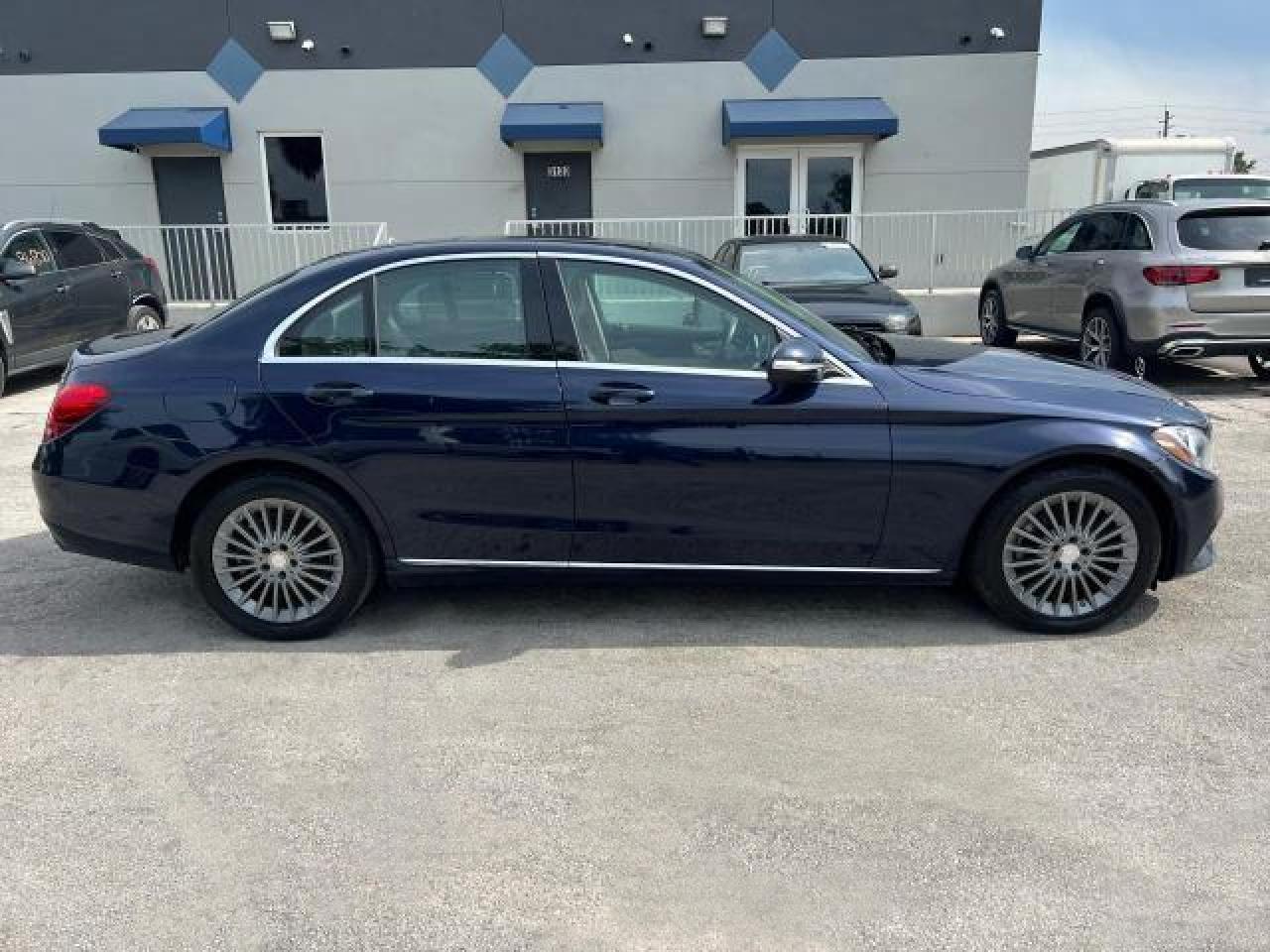 2015 MERCEDES-BENZ C 300 4MATIC