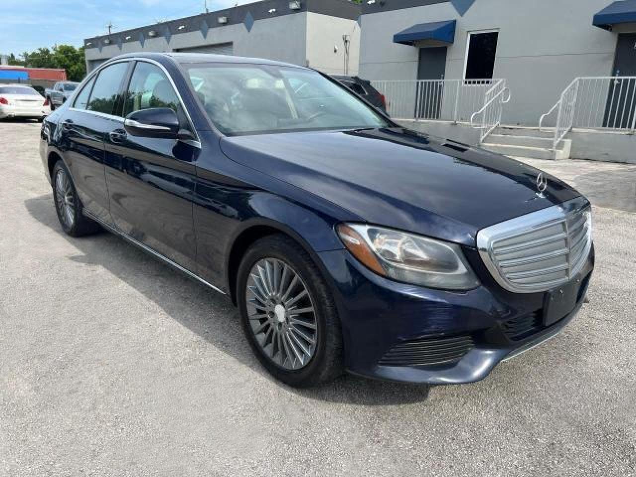 2015 MERCEDES-BENZ C 300 4MATIC