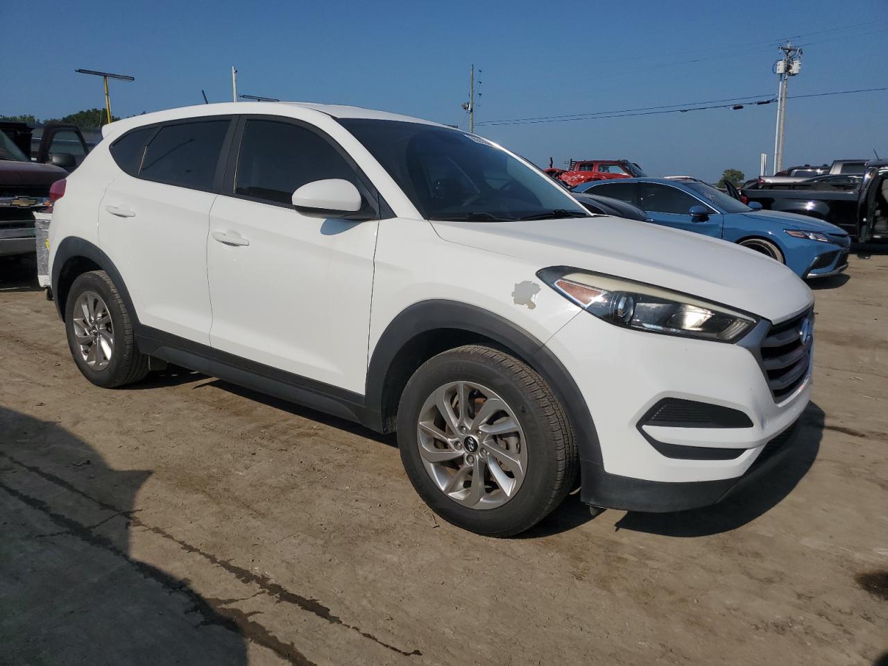 2017 HYUNDAI TUCSON SE