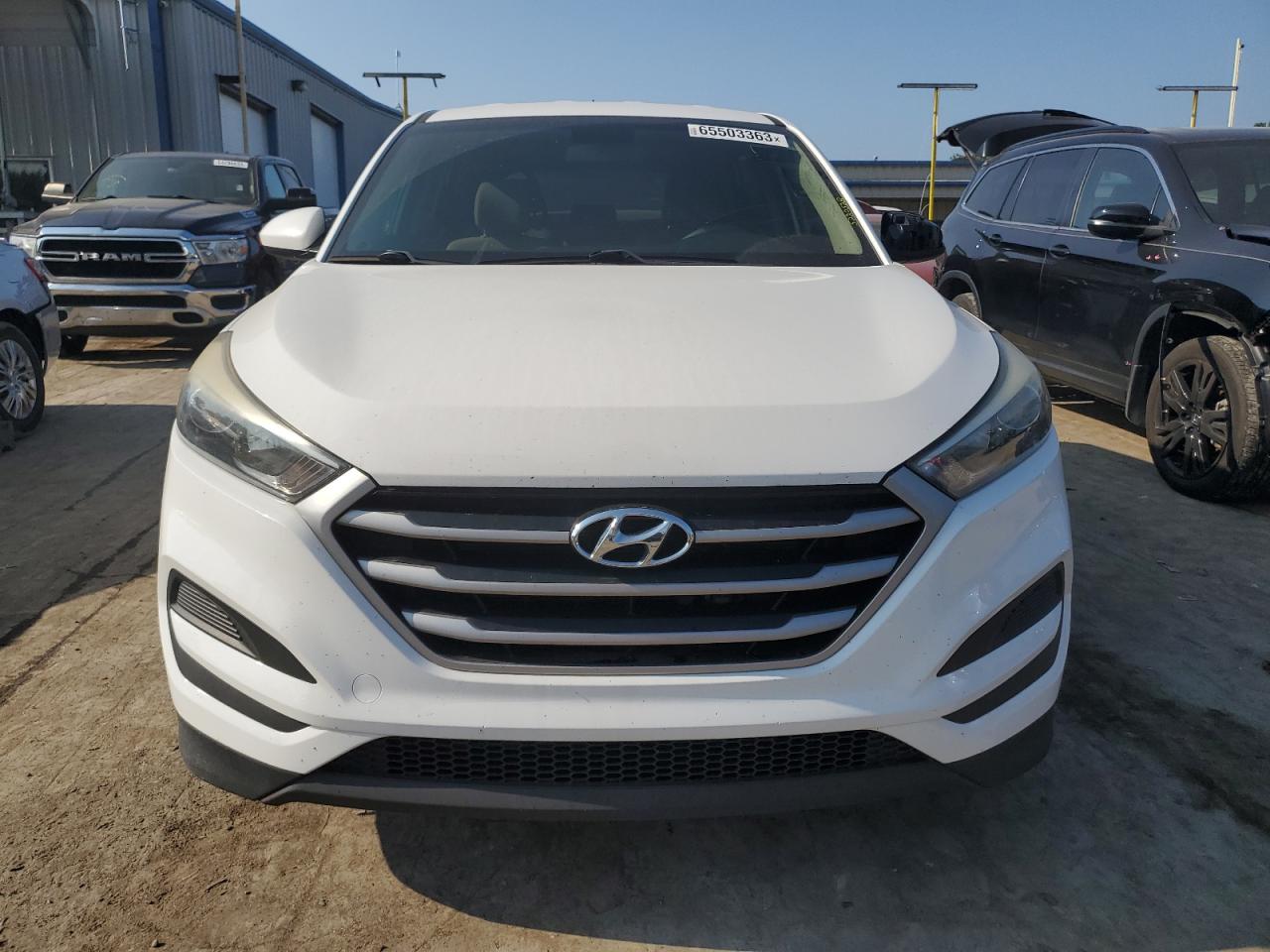 2017 HYUNDAI TUCSON SE