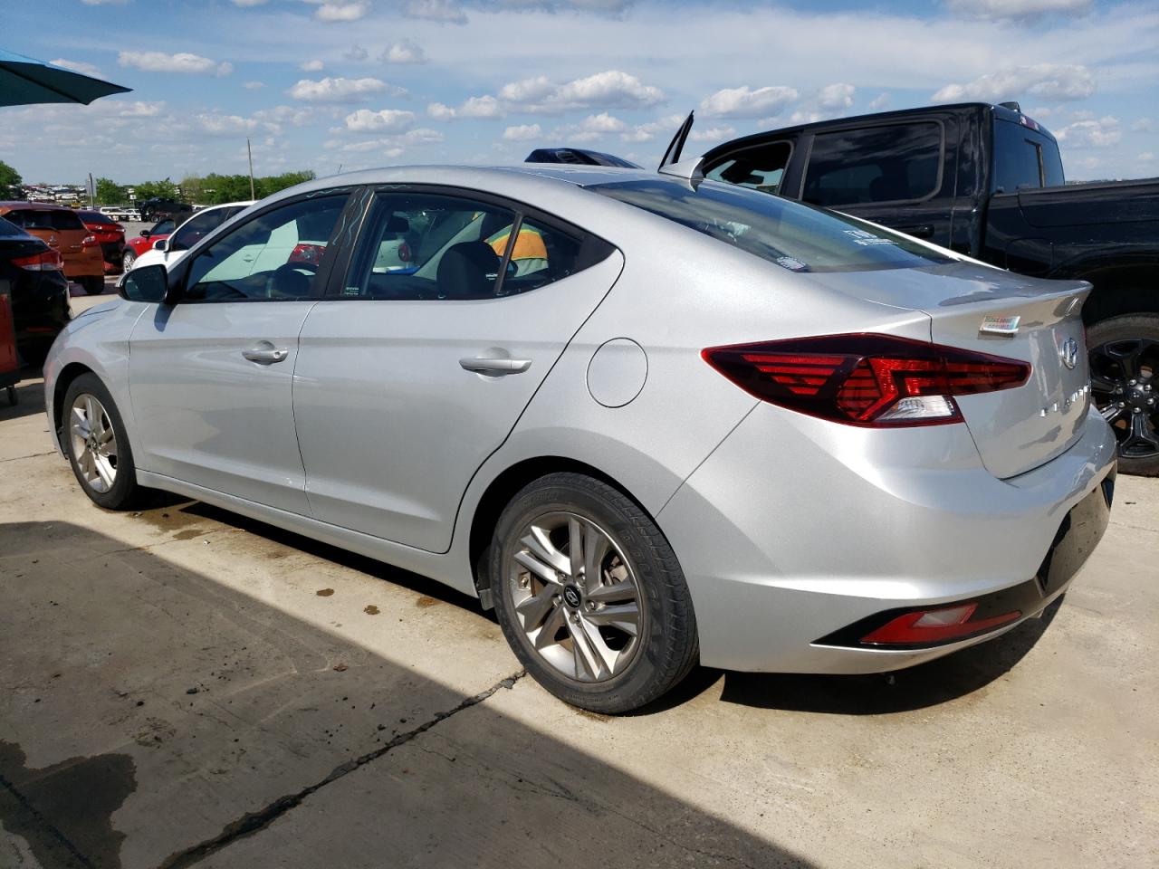 2019 HYUNDAI ELANTRA SEL