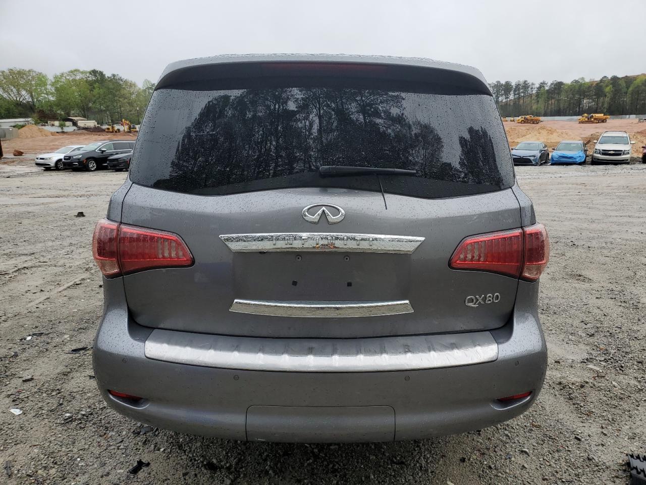 2016 INFINITI QX80 