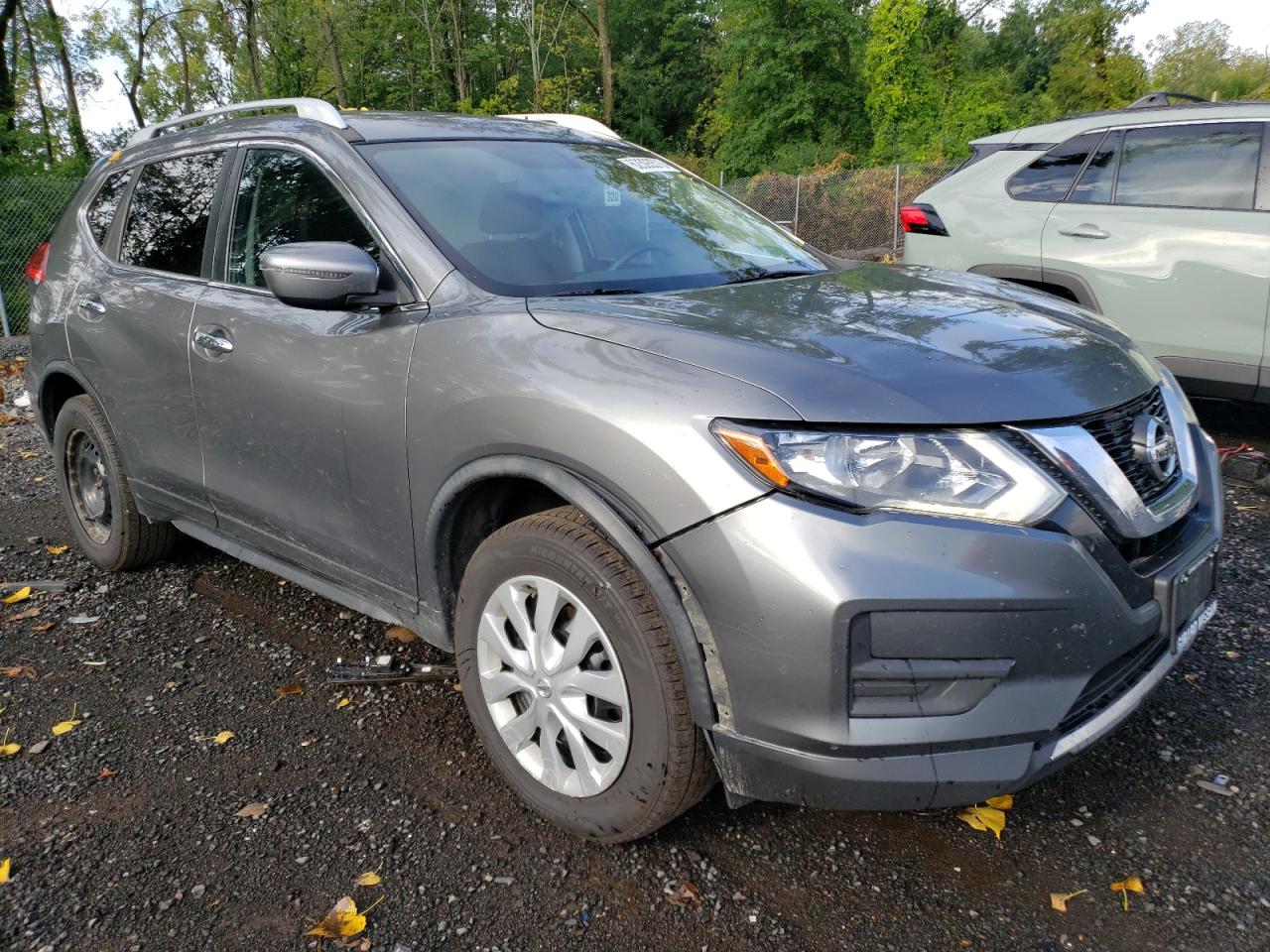 2017 NISSAN ROGUE S